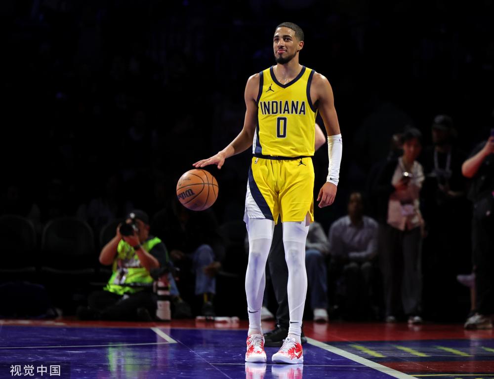 关键的中场 关键的中场